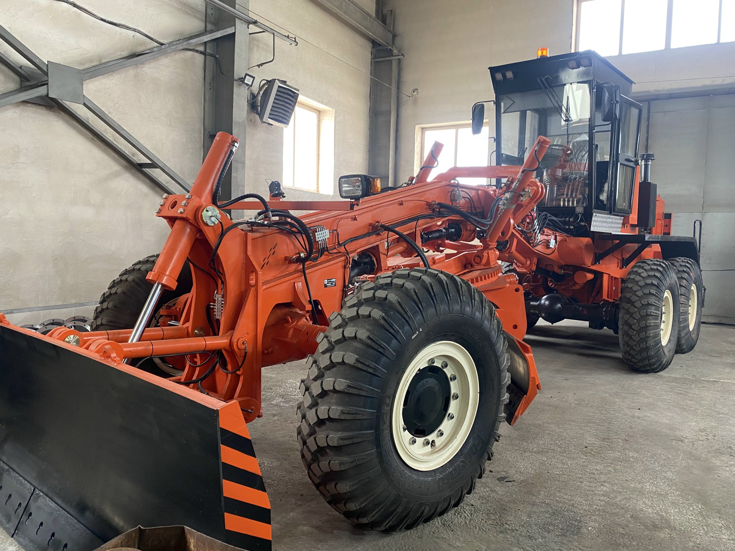 Автогрейдер ДЗ-98 система Lincoln