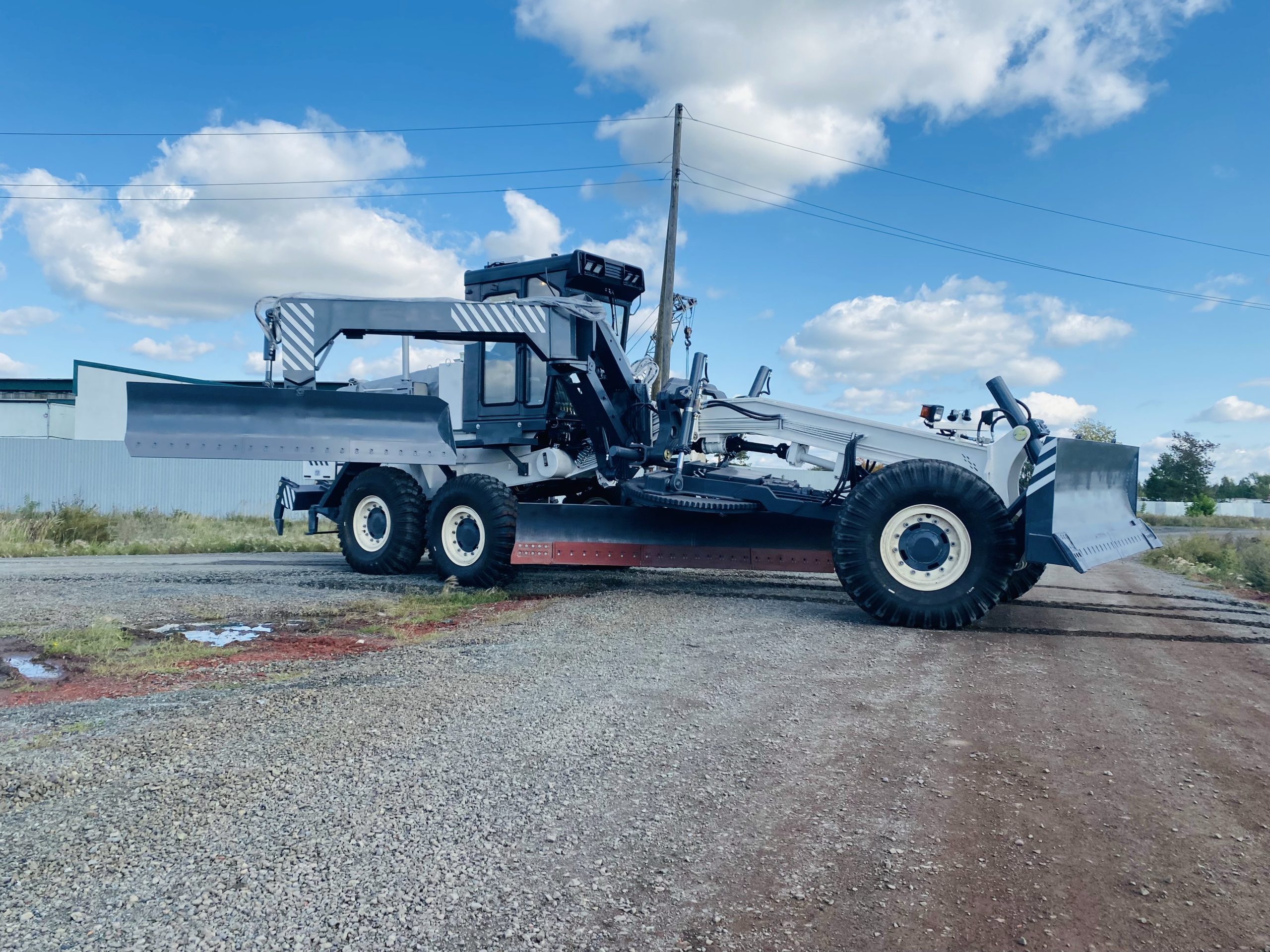 Автогрейдер ДЗ-98 с боковым отвалом